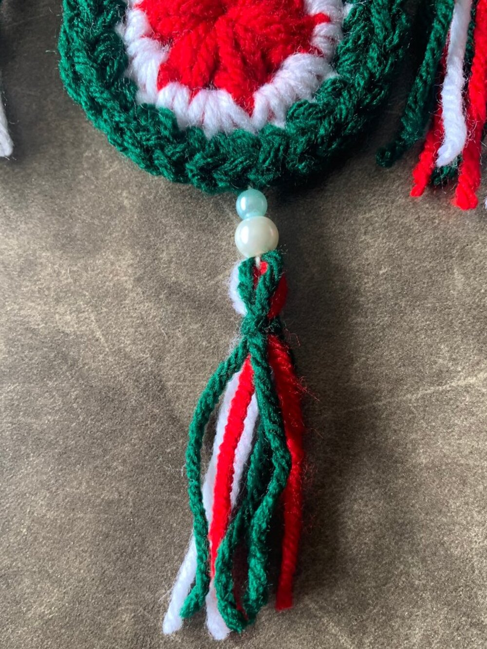 6 Mini Christmas Dream Catchers Hand Crocheted - Picture 2 of 6